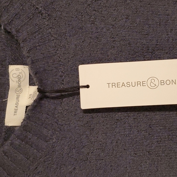 NWT! Treasure And Bond from Nordstrom Sweater - Picture 5 of 9